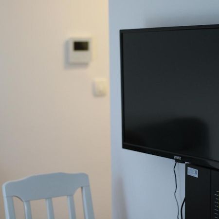 Delta Studio Apartman Podgorica Exteriör bild