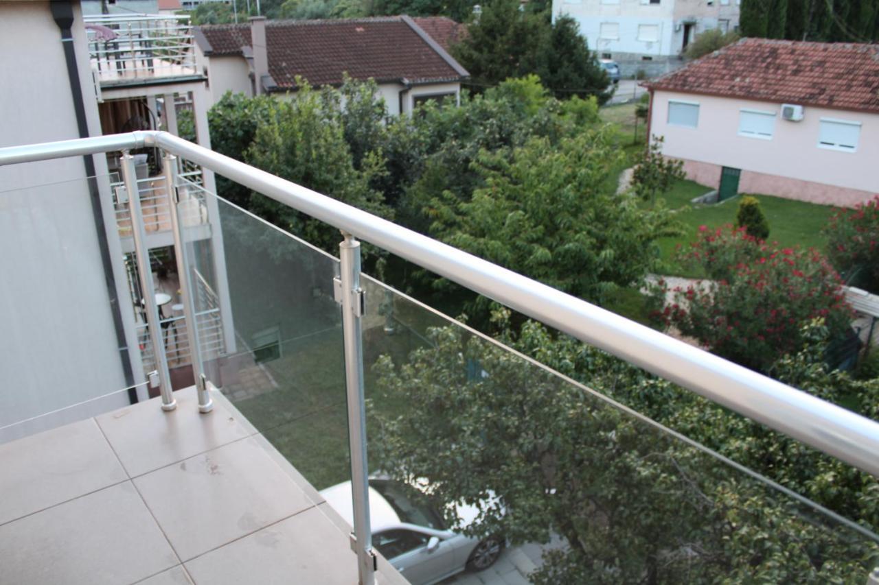 Delta Studio Apartman Podgorica Exteriör bild