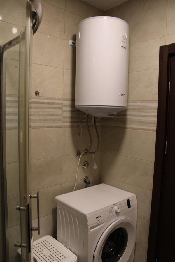 Delta Studio Apartman Podgorica Exteriör bild