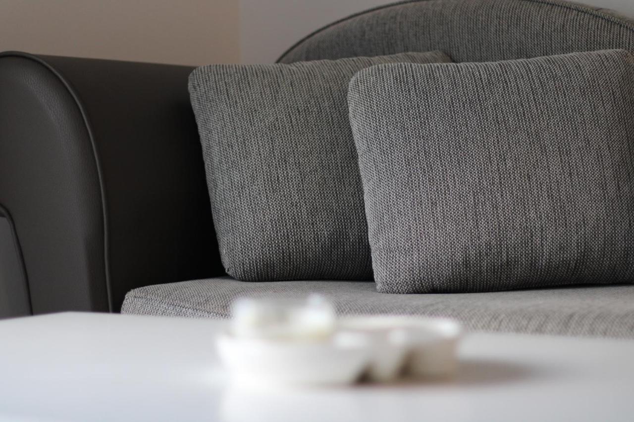 Delta Studio Apartman Podgorica Exteriör bild
